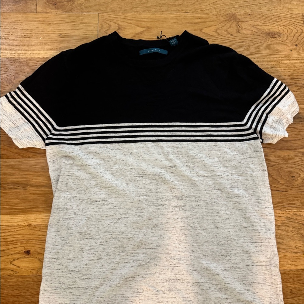 Perry Ellis Black and White Striped Tee